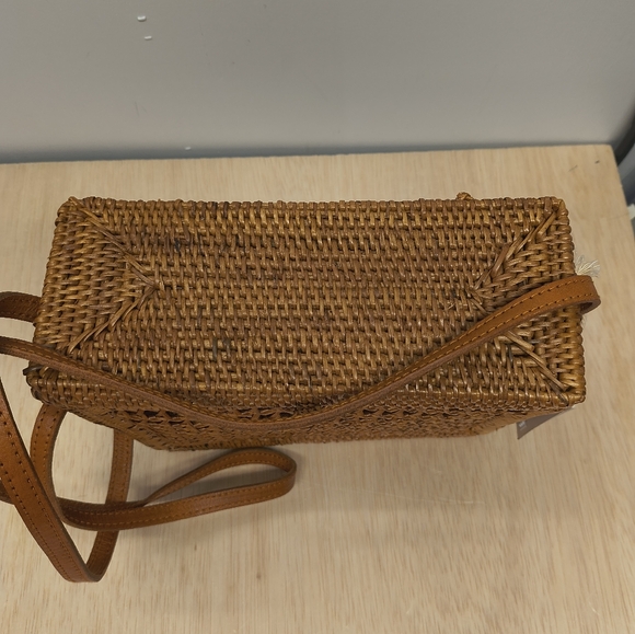 Bembien Flora Crossbody Bag - Picture 2 of 11